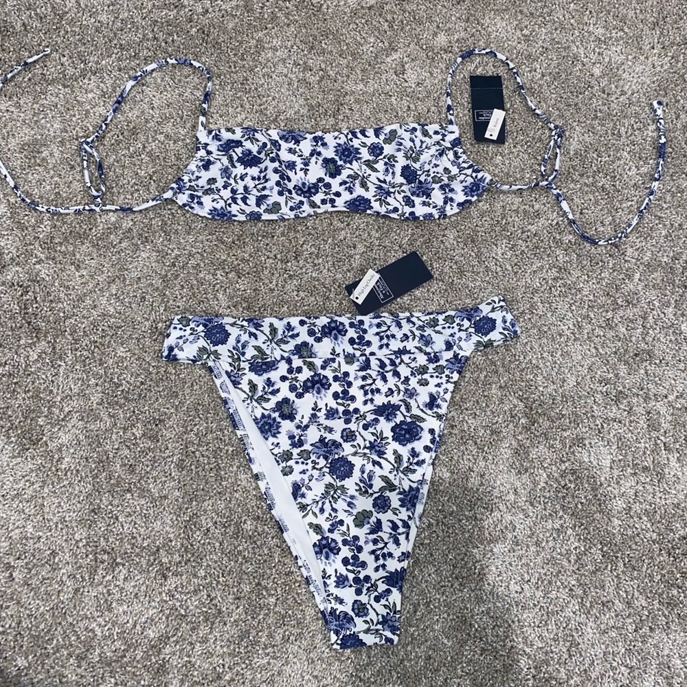 A&F Navy Floral Swim Set